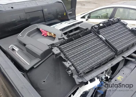 2025 GMC Sierra 1500 4Wd Short Box Slt z USA, uszkodzony, nr VIN 3GTUUDED2SG256924